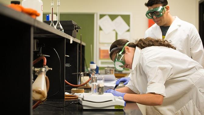 Hands-on learning for students in the chemistry lab